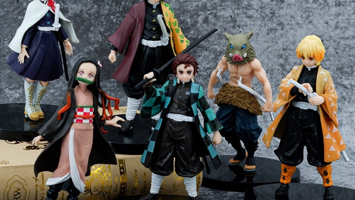 Anime Figures & Statues